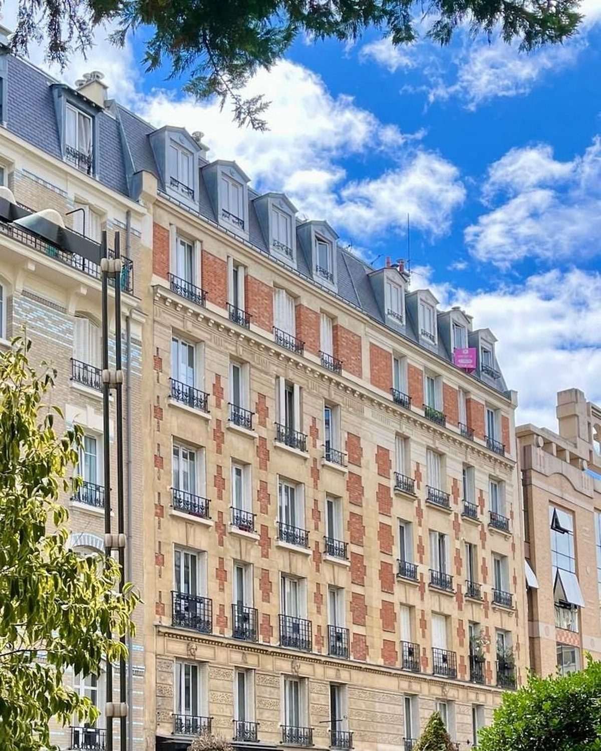 Façade parisienne en pierre de taille